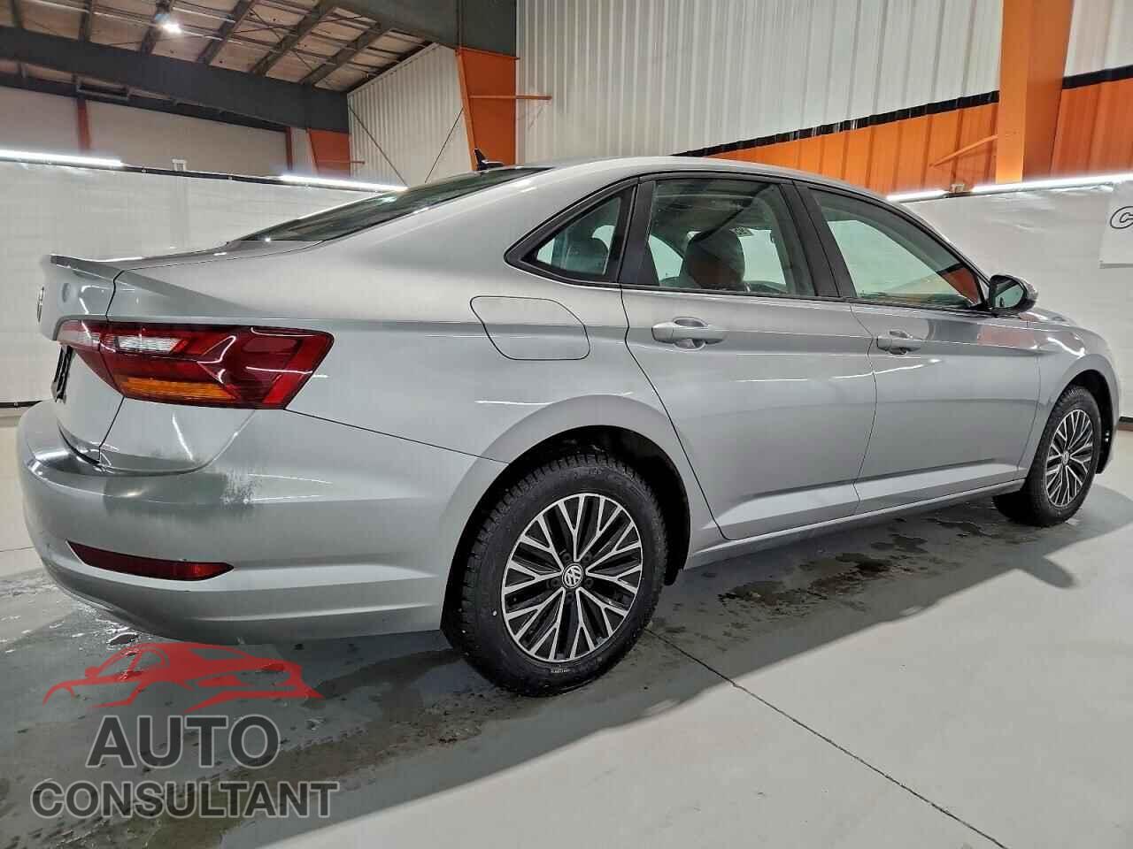 VOLKSWAGEN JETTA 2019 - 3VWE57BU2KM211102