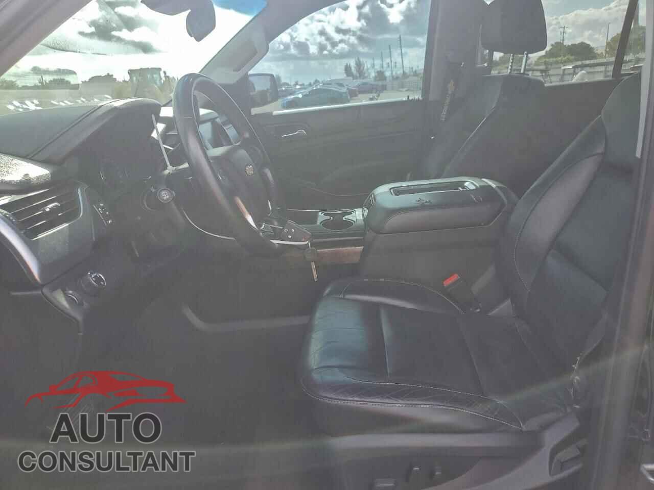 CHEVROLET TAHOE 2017 - 1GNSCBKC8HR299500