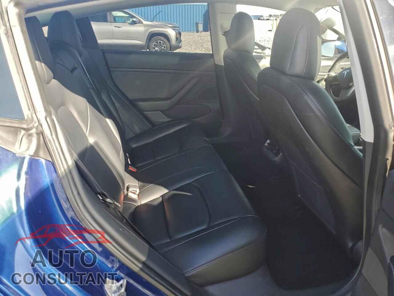 TESLA MODEL 3 2019 - 5YJ3E1EA0KF476131