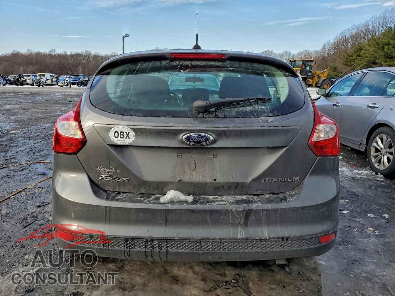 FORD FOCUS 2012 - 1FAHP3N21CL463798