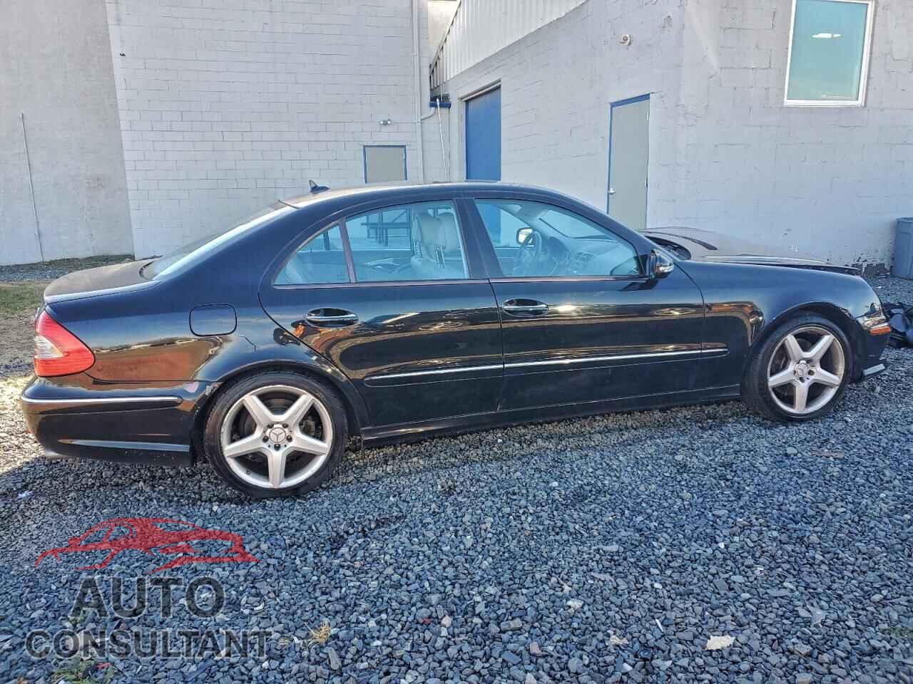 MERCEDES-BENZ E-CLASS 2009 - WDBUF87XX9B384175