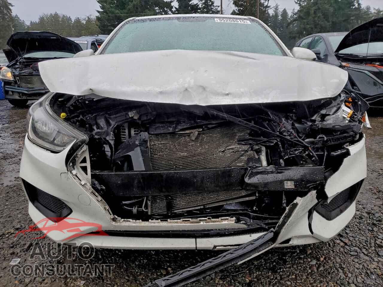 HYUNDAI ACCENT 2018 - 3KPC24A33JE019559