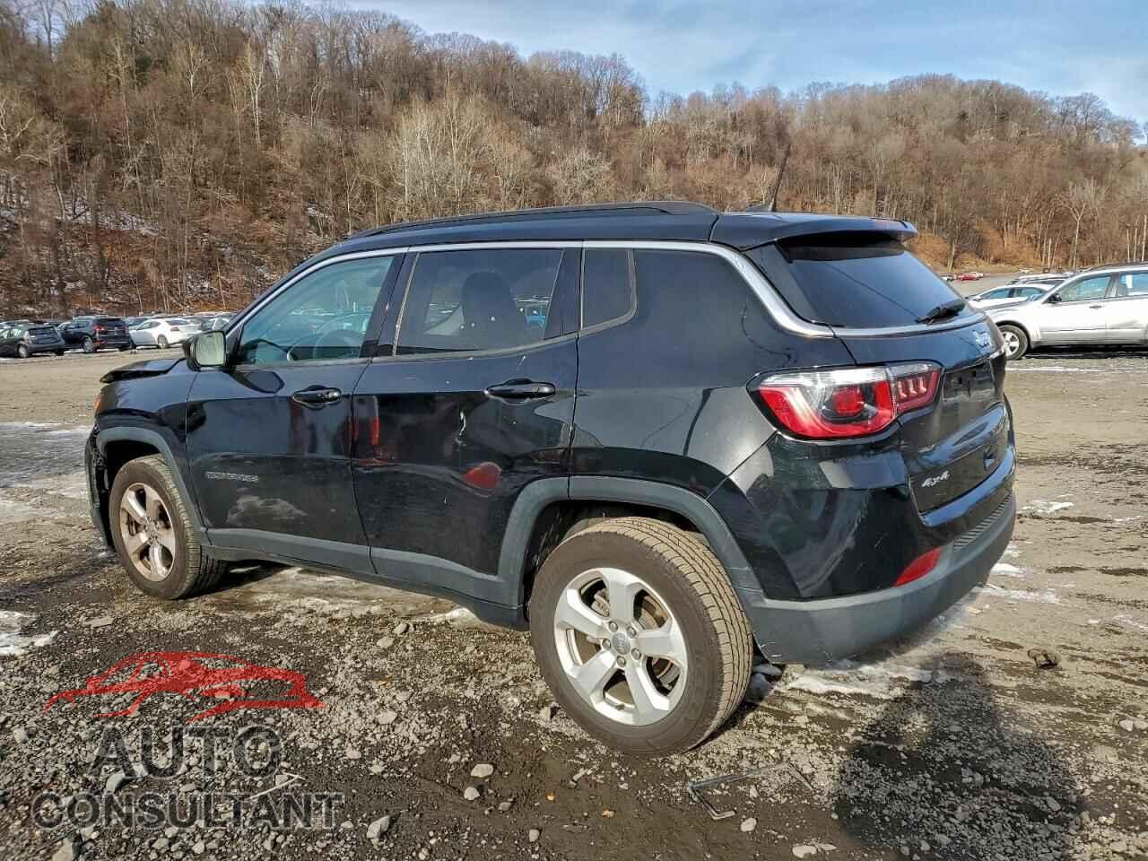 JEEP COMPASS 2018 - 3C4NJDBB3JT239667
