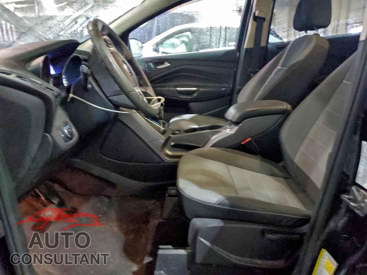 FORD ESCAPE 2013 - 1FMCU9GX8DUB45676