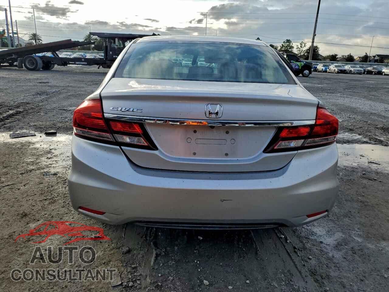 HONDA CIVIC 2015 - 19XFB2F51FE076782