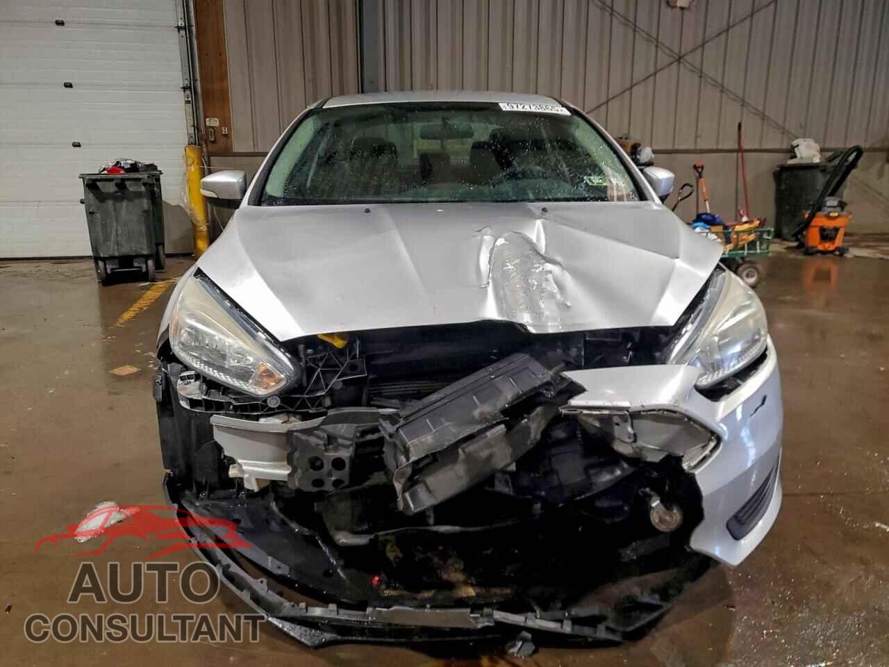 FORD FOCUS 2015 - 1FADP3F24FL338327