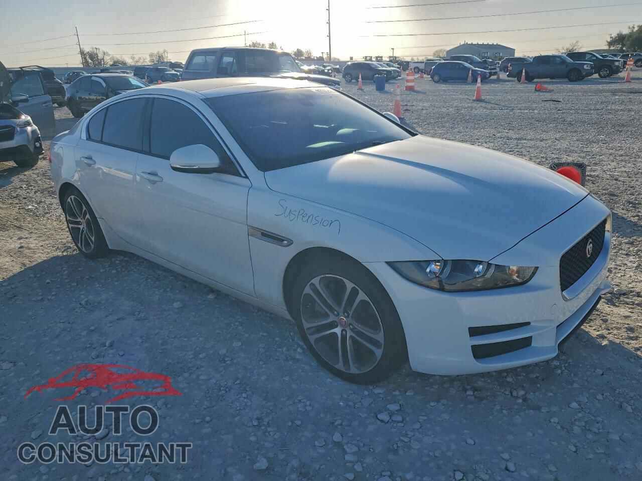 JAGUAR XE 2017 - SAJAJ4BVXHCP10617