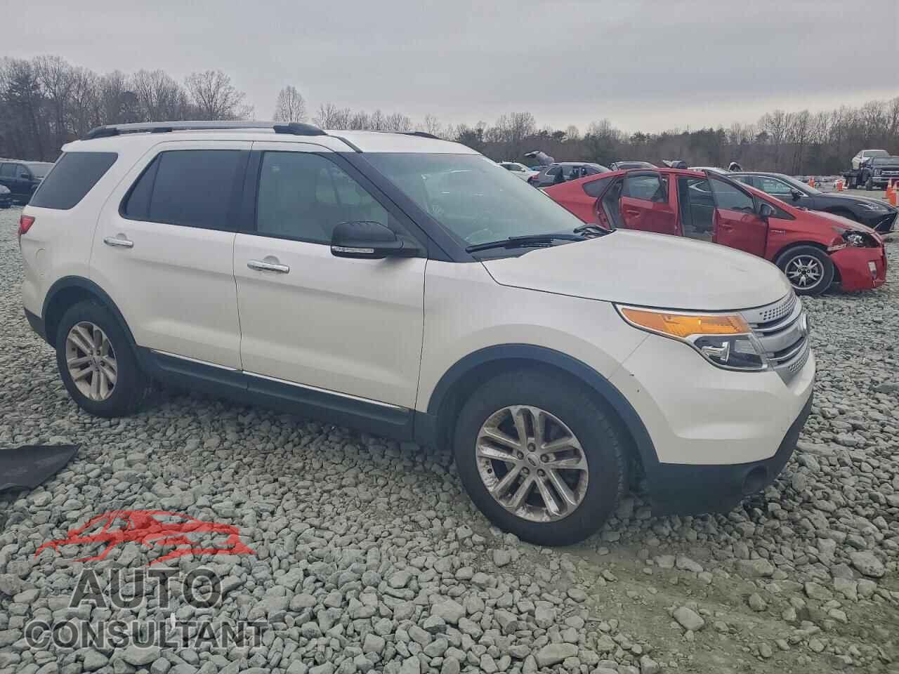 FORD EXPLORER 2013 - 1FM5K7D80DGB11973