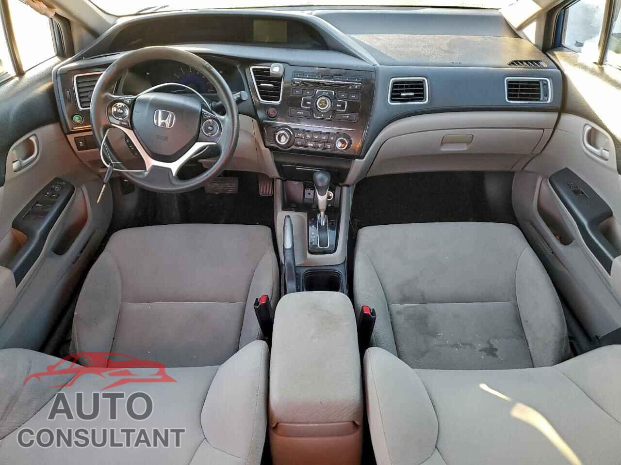 HONDA CIVIC 2013 - 2HGFB2F55DH552017