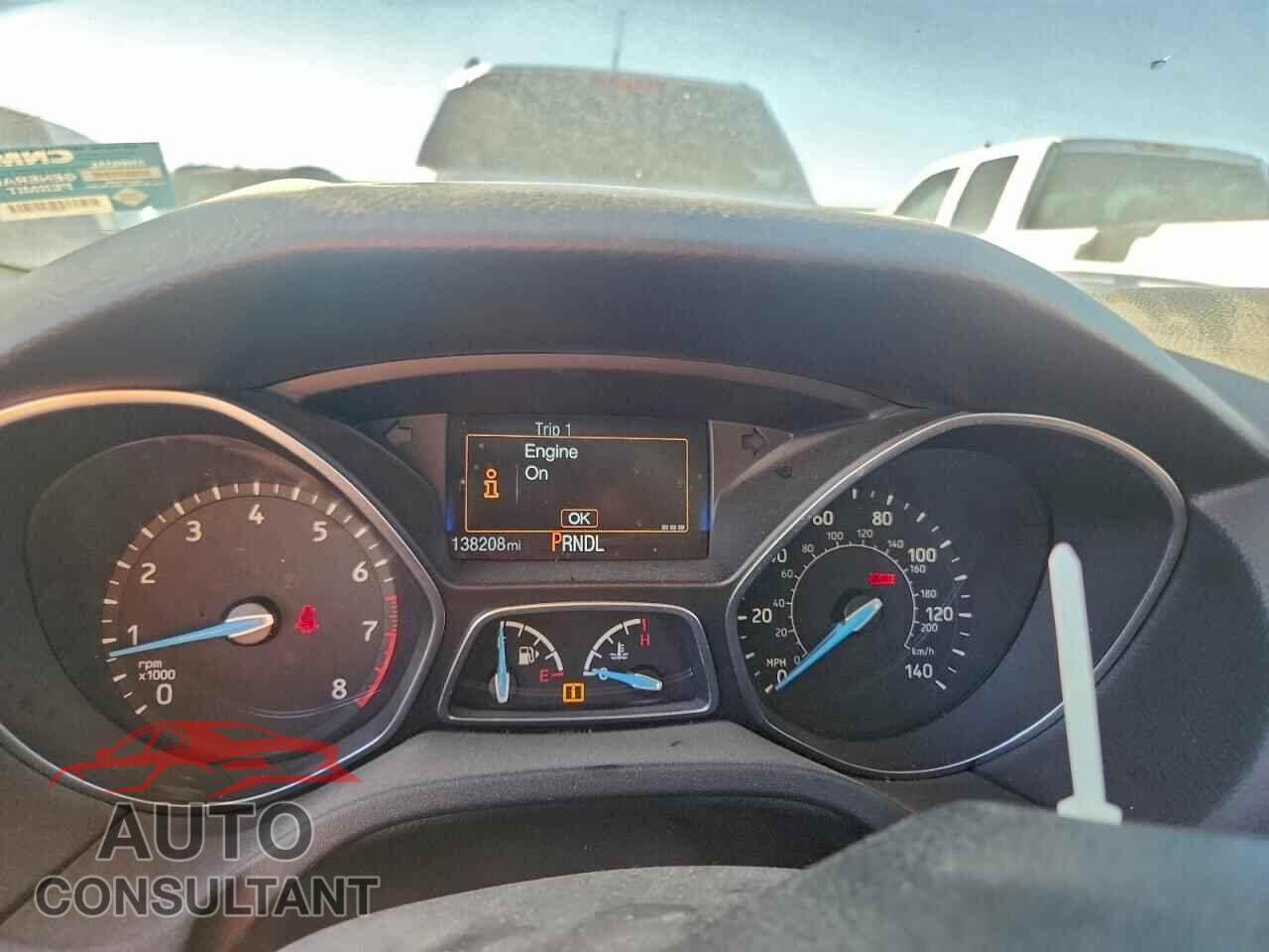 FORD FOCUS 2018 - 1FADP3E27JL303484
