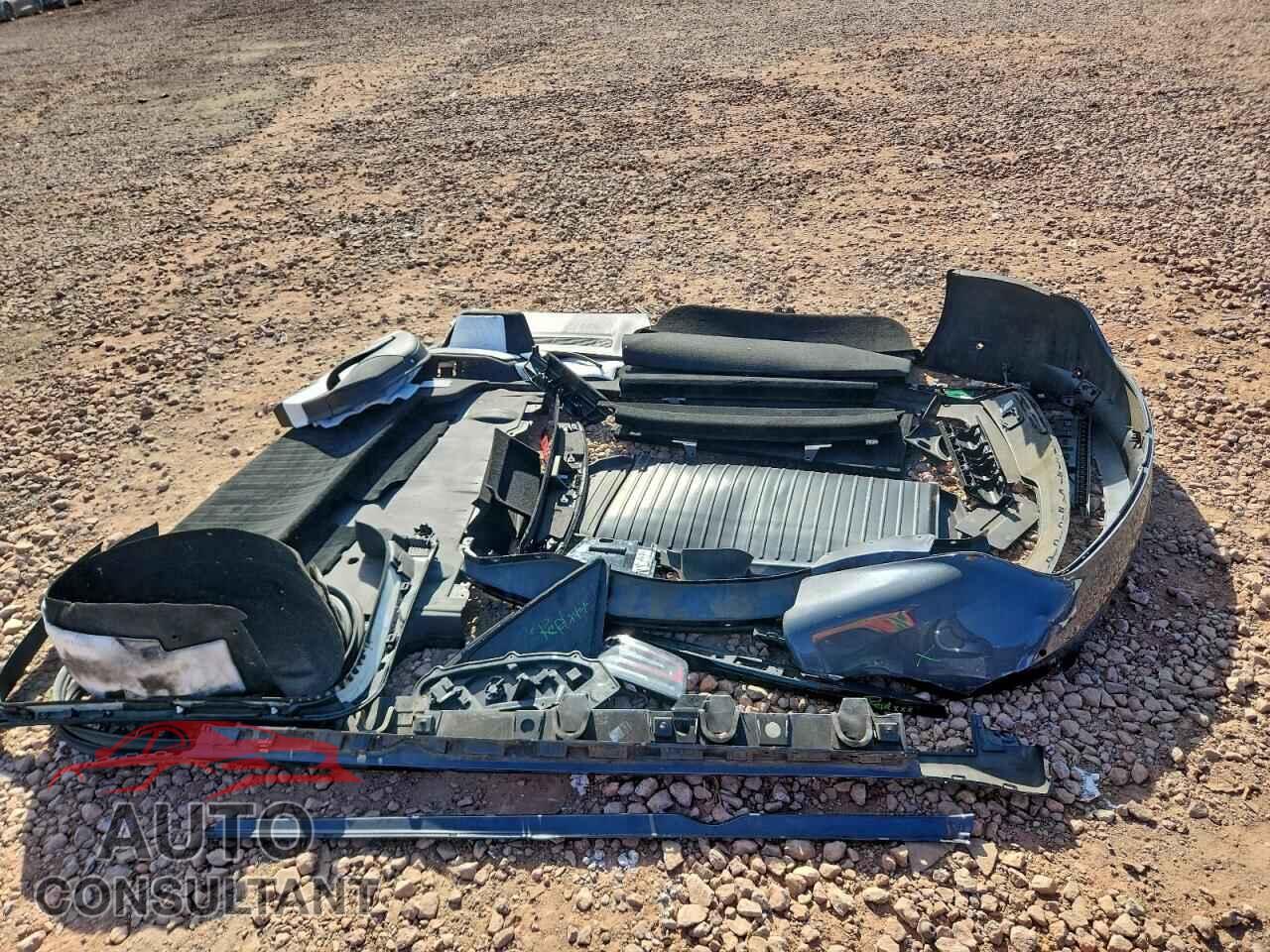 TESLA MODEL S 2022 - 5YJSA1E52NF492975