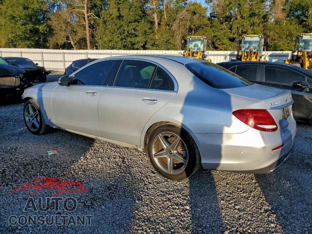MERCEDES-BENZ E-CLASS 2018 - WDDZF4JB6JA320499