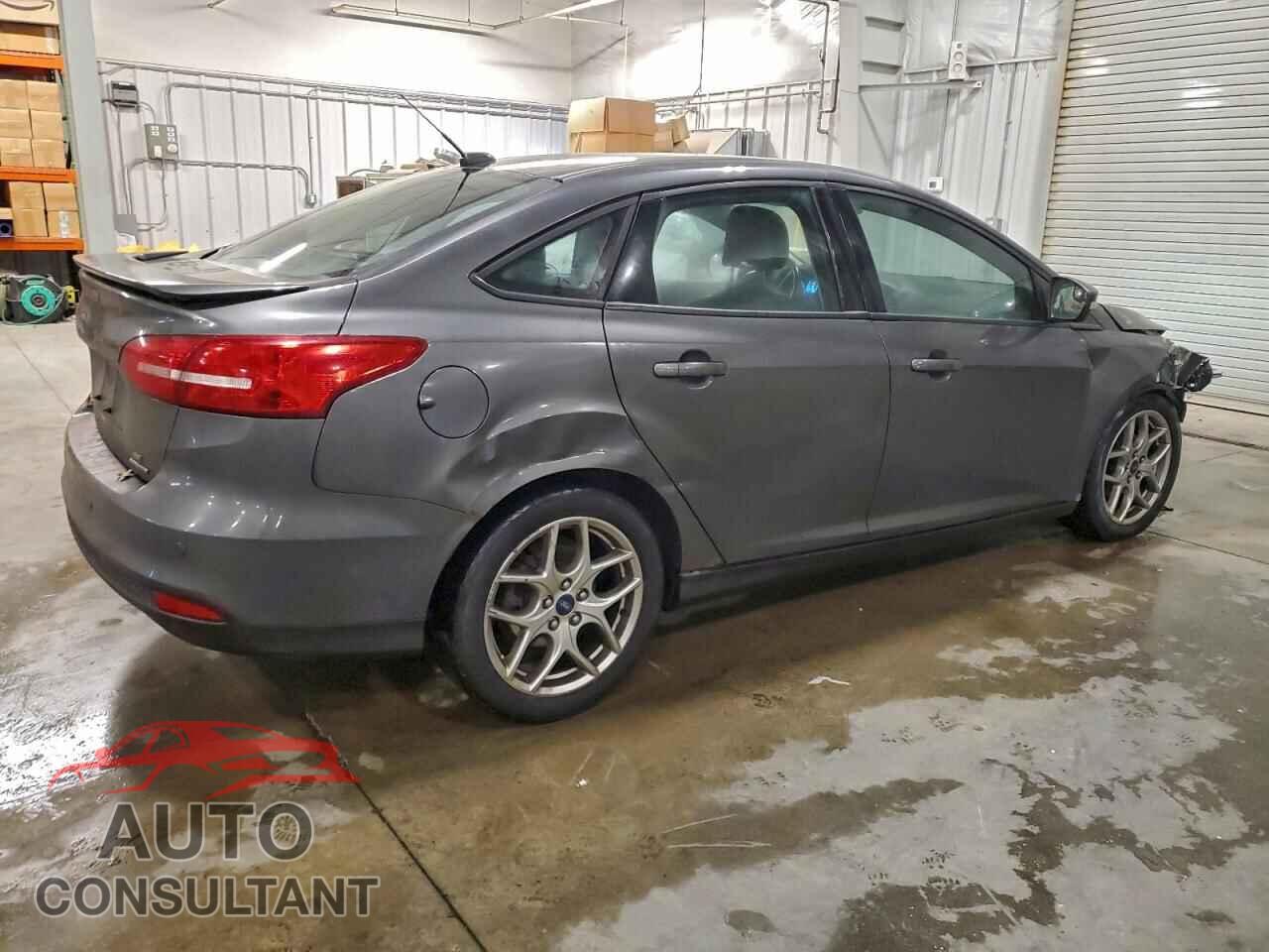 FORD FOCUS 2015 - 1FADP3F22FL254569