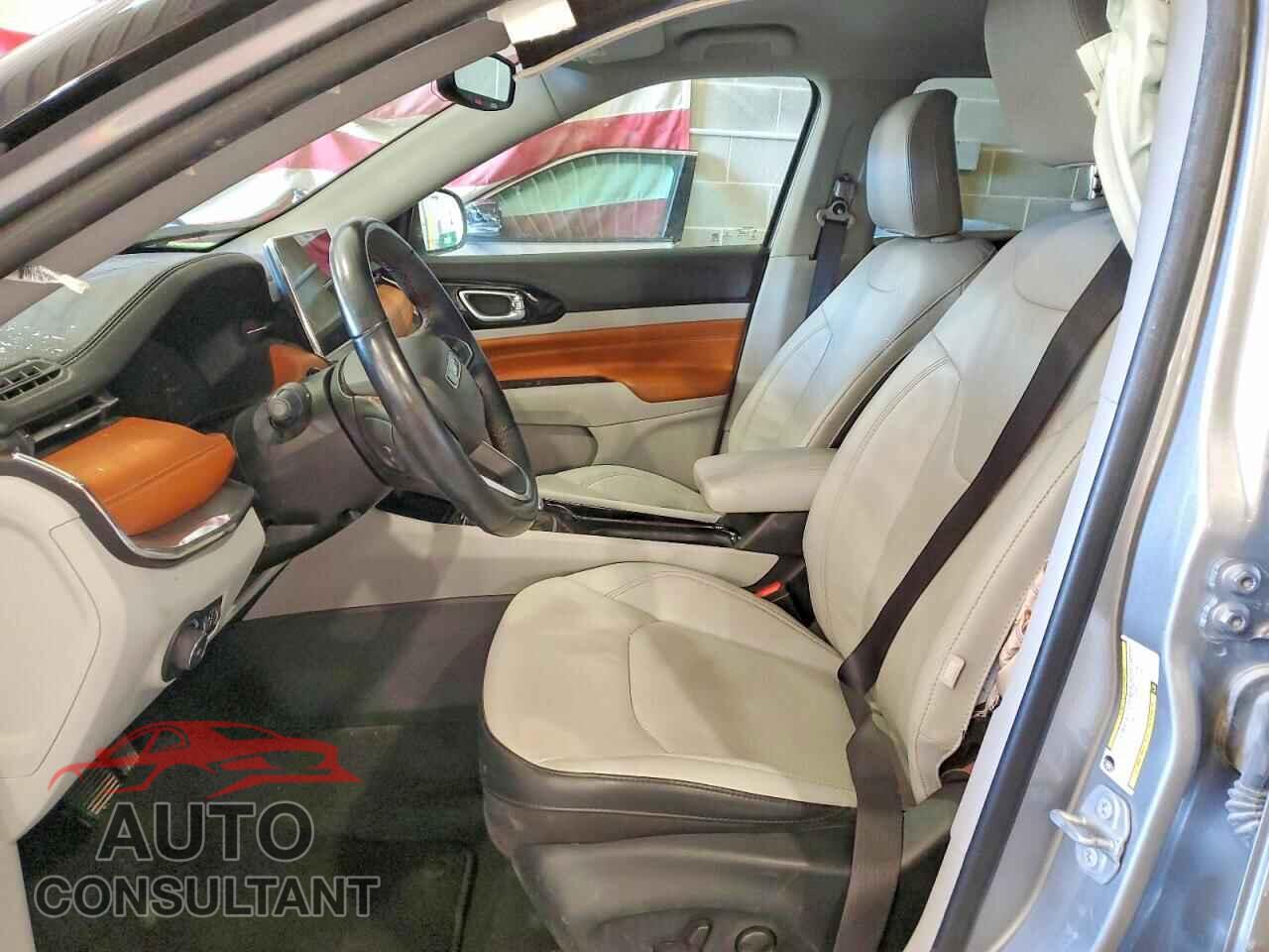 JEEP COMPASS 2022 - 3C4NJDCB1NT117202