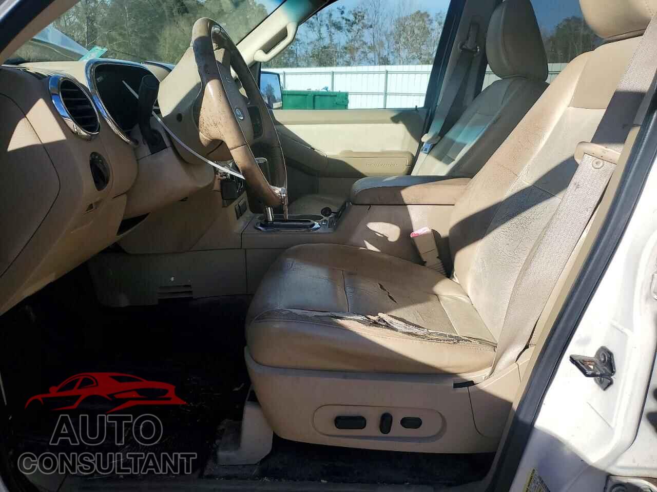 FORD EXPLORER 2010 - 1FMEU3DE4AUA16158