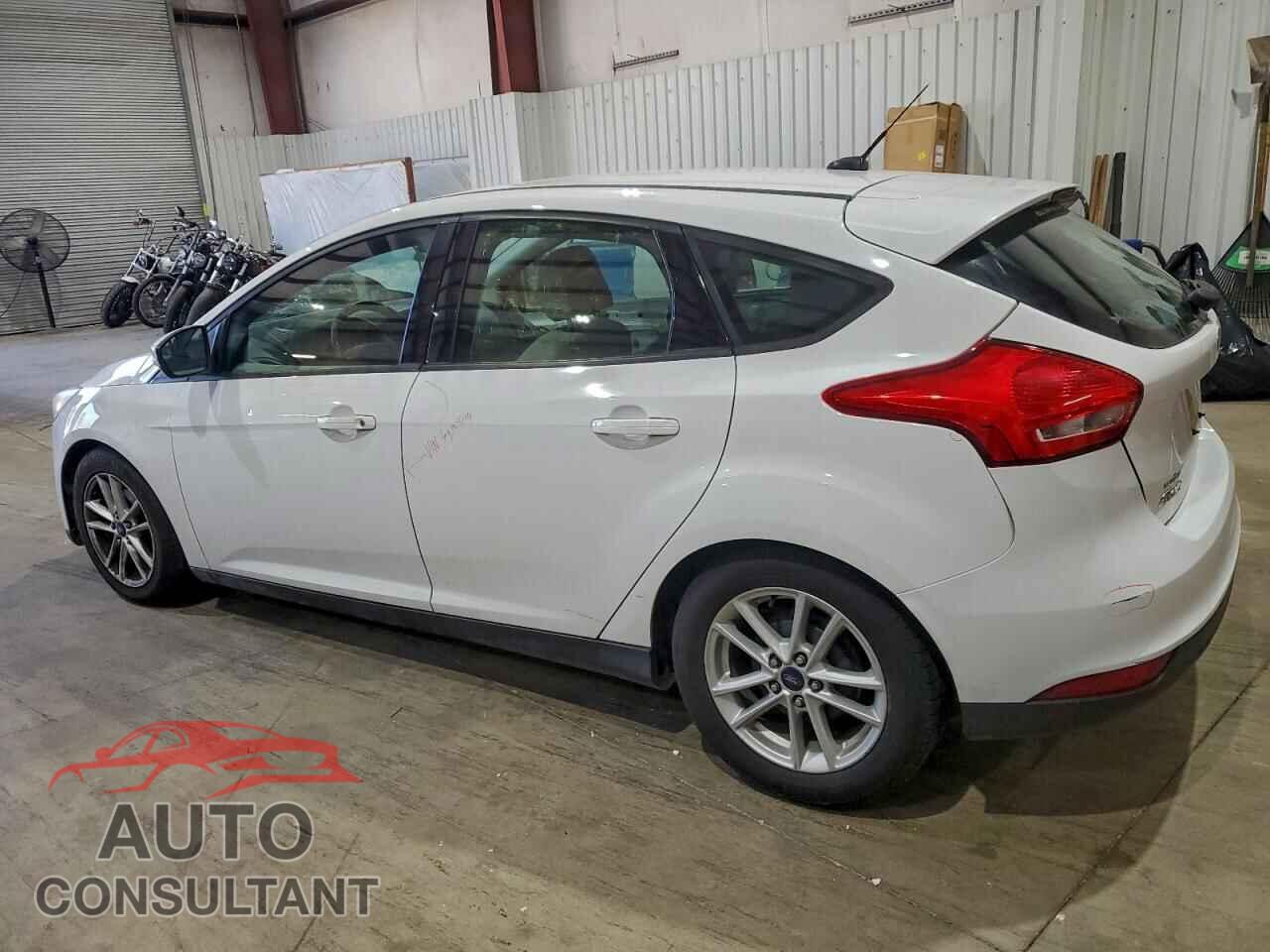 FORD FOCUS 2016 - 1FADP3K25GL384532