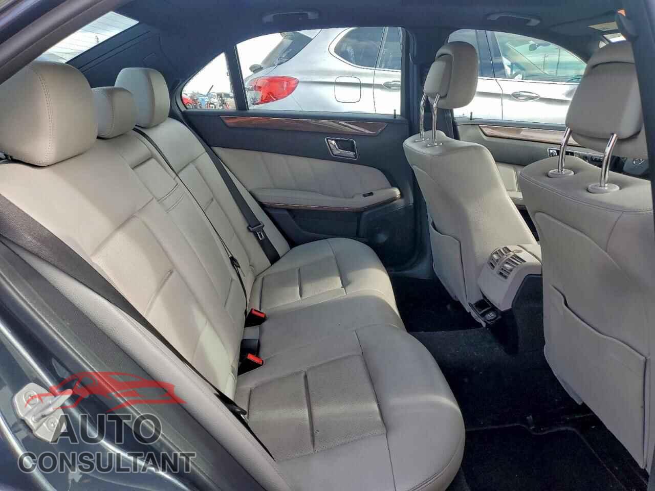 MERCEDES-BENZ E-CLASS 2011 - WDDHF5GB9BA477258