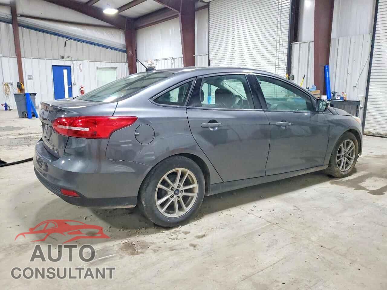 FORD FOCUS 2017 - 1FADP3F24HL304925