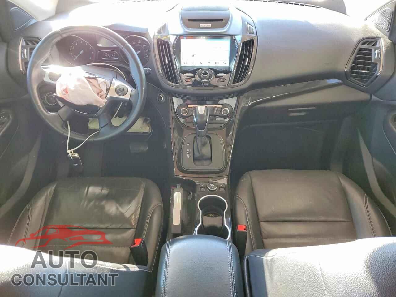 FORD ESCAPE 2016 - 1FMCU0JX4GUB15860