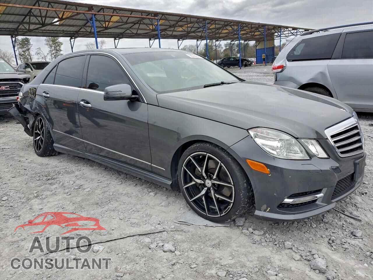 MERCEDES-BENZ E-CLASS 2013 - WDDHF8JBXDA726759
