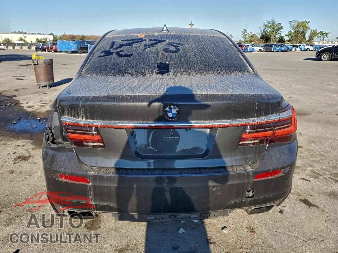 BMW 7 SERIES 2011 - WBAKC8C53BC431775