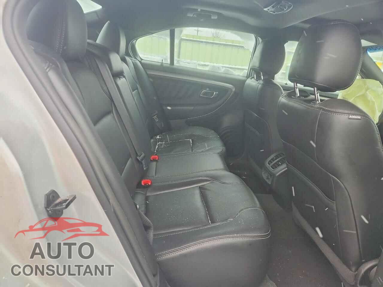 FORD TAURUS 2013 - 1FAHP2H89DG112657