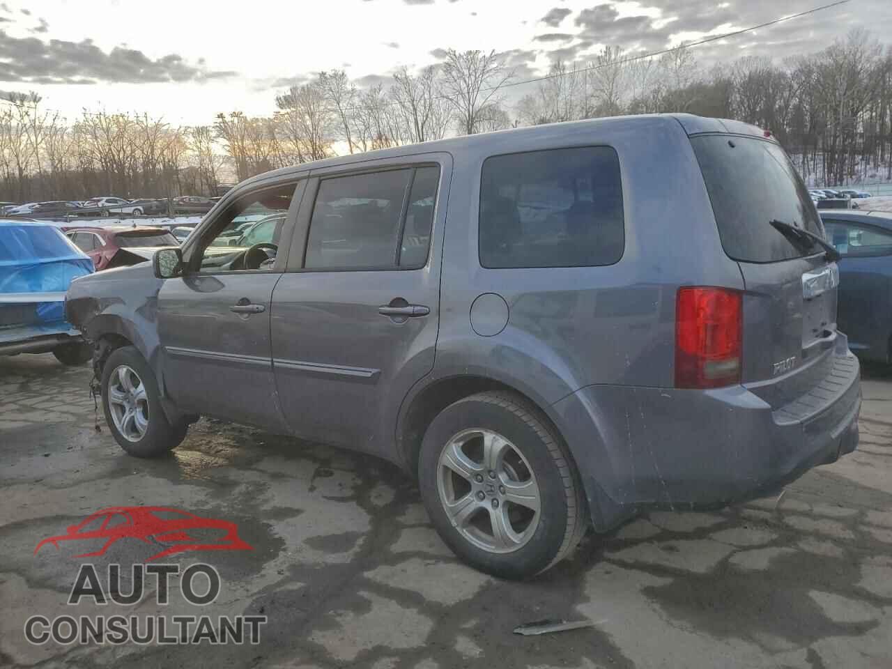HONDA PILOT 2014 - 5FNYF4H72EB012685