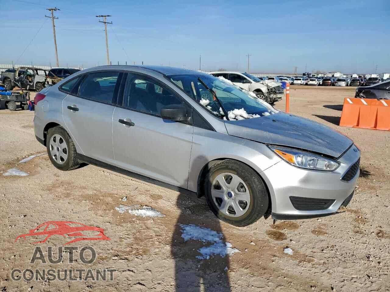 FORD FOCUS 2017 - 1FADP3E28HL235545