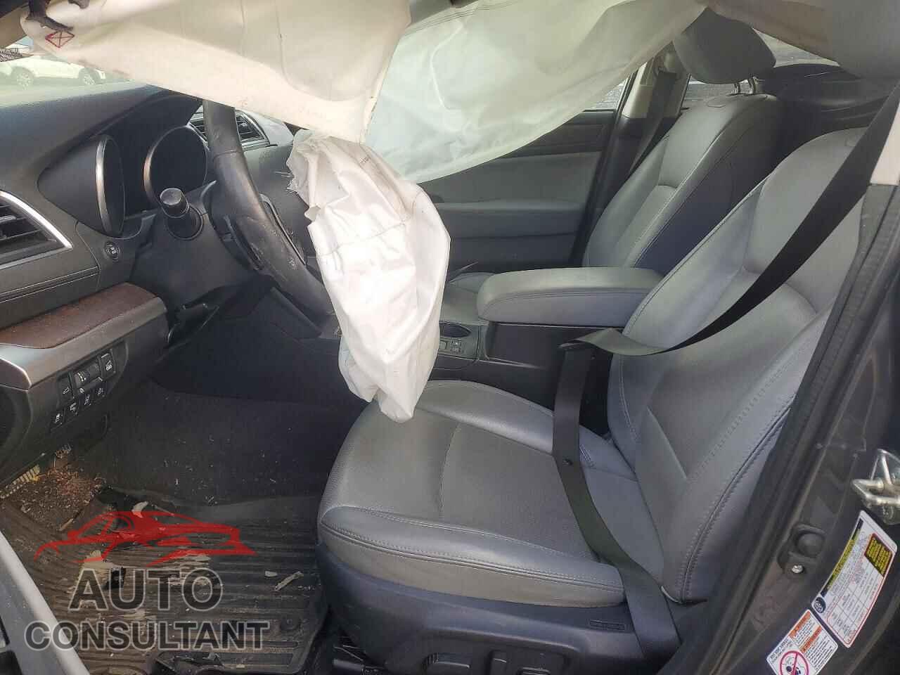 SUBARU OUTBACK 2019 - 4S4BSANC3K3388043