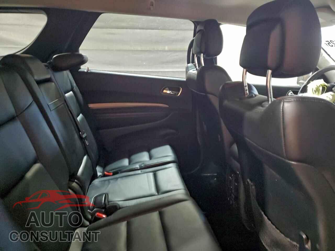 DODGE DURANGO 2018 - 1C4RDJDG1JC117000