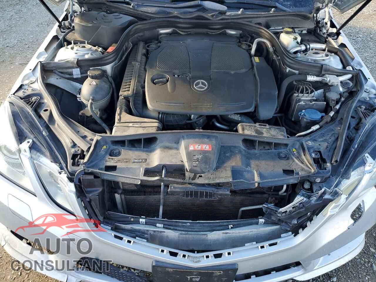 MERCEDES-BENZ E-CLASS 2012 - WDDHF5KB0CA657284