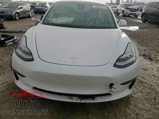 TESLA MODEL 3 2019 - 5YJ3E1EB6KF517659