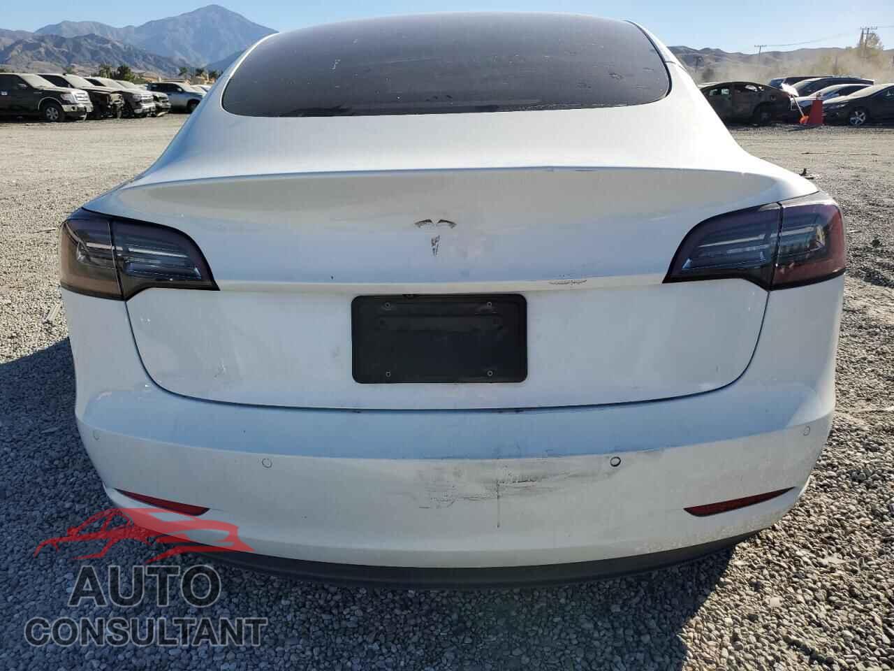TESLA MODEL 3 2021 - 5YJ3E1EA9MF063840