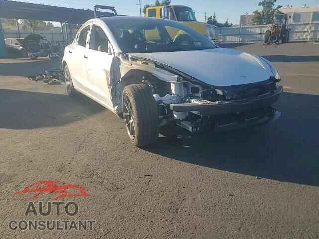 TESLA MODEL 3 2021 - 5YJ3E1EA5MF027496
