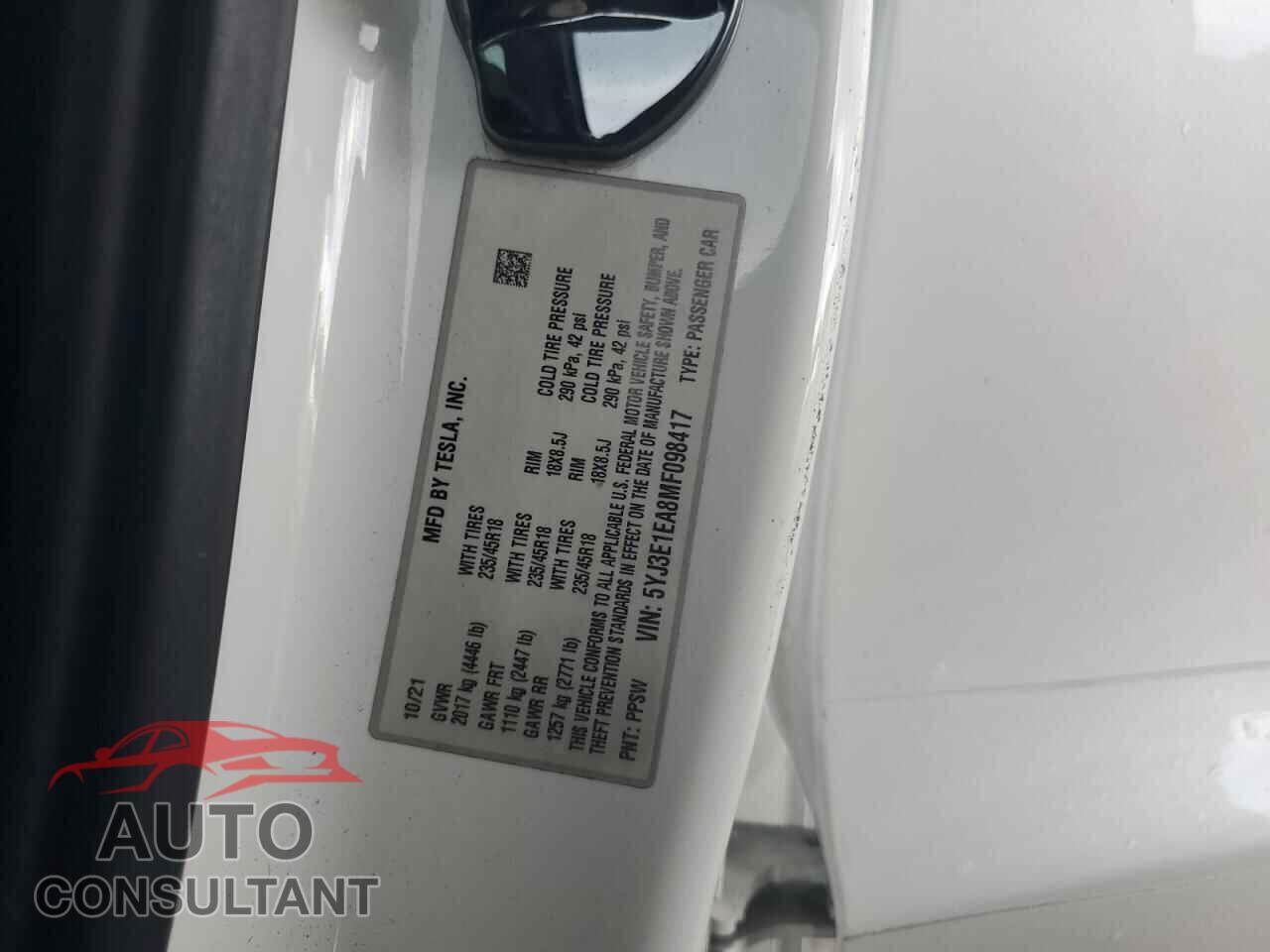TESLA MODEL 3 2021 - 5YJ3E1EA8MF098417