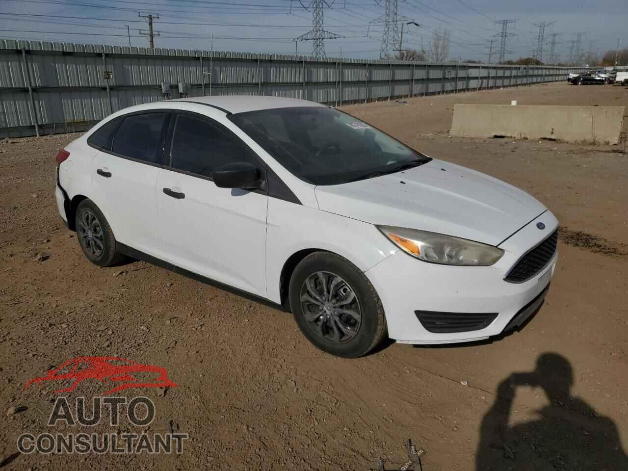 FORD FOCUS 2016 - 1FADP3E23GL264563