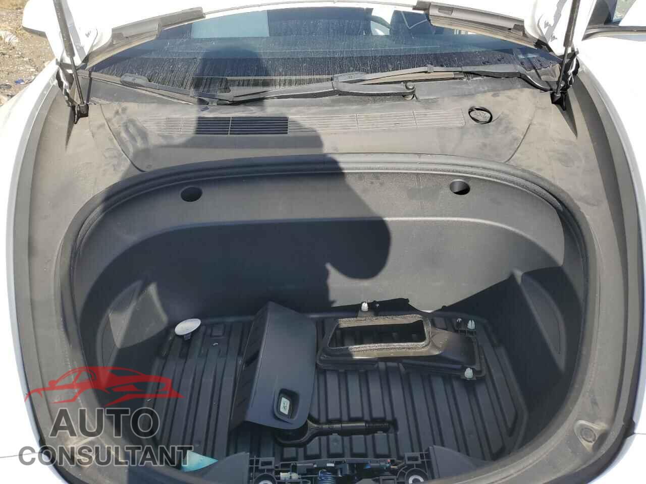 TESLA MODEL 3 2023 - 5YJ3E1EA3PF494923