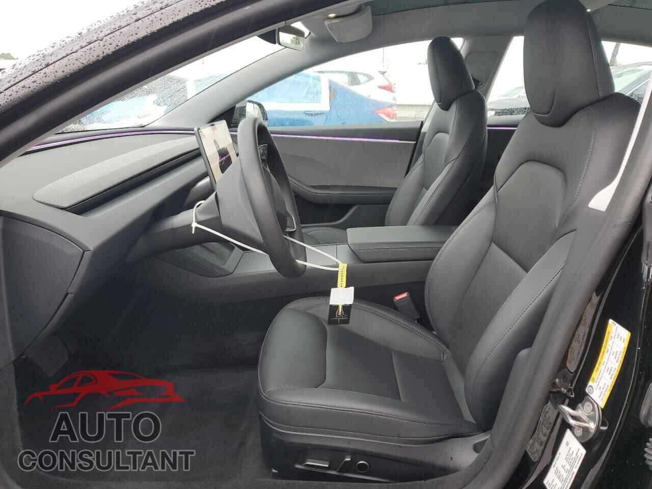 TESLA MODEL 3 2024 - 5YJ3E1EA2RF829866