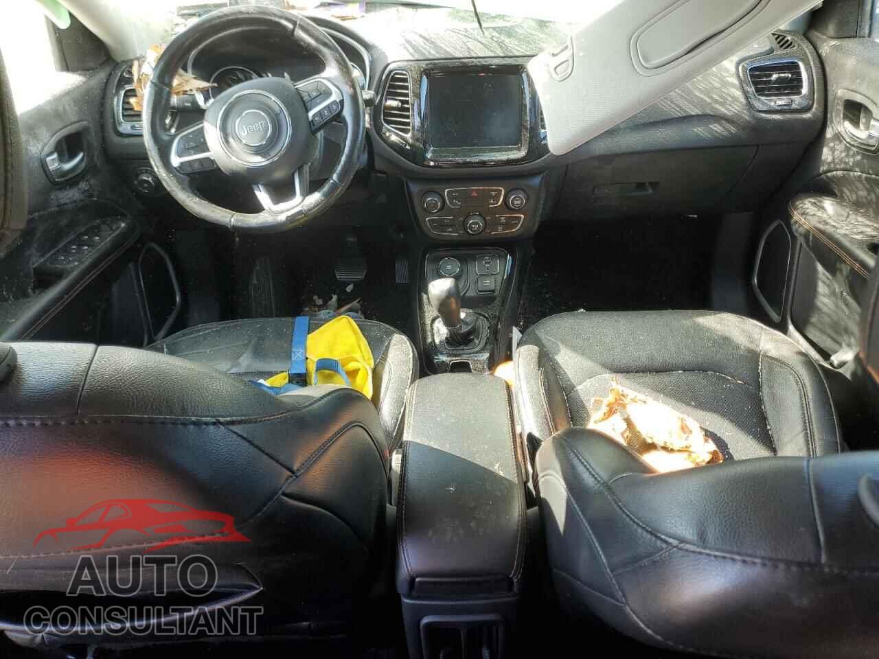JEEP COMPASS 2021 - 3C4NJDCB2MT553670