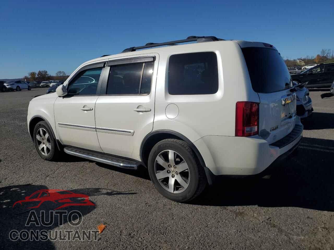 HONDA PILOT 2013 - 5FNYF4H92DB003100