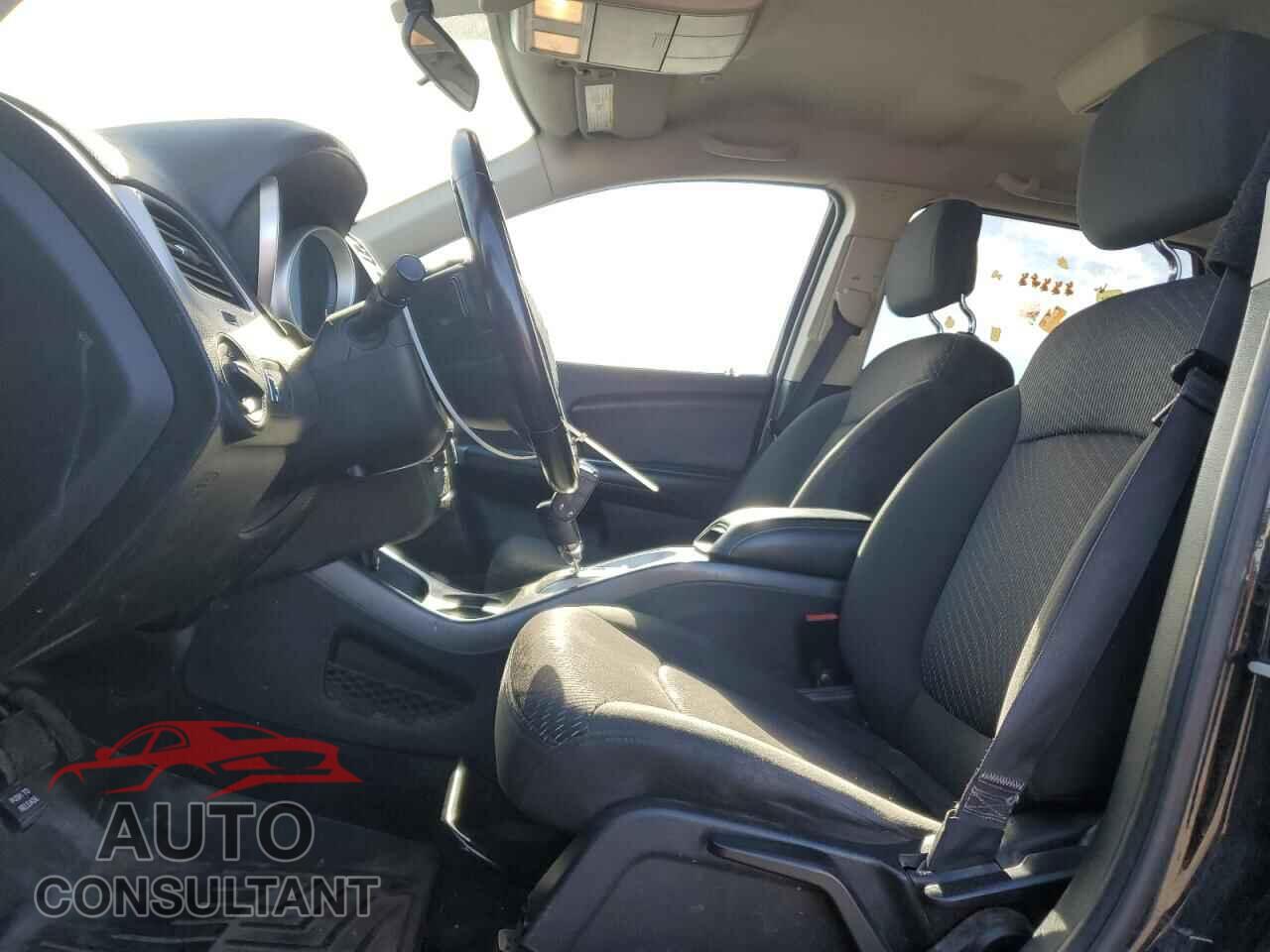 DODGE JOURNEY 2018 - 3C4PDCAB1JT236505