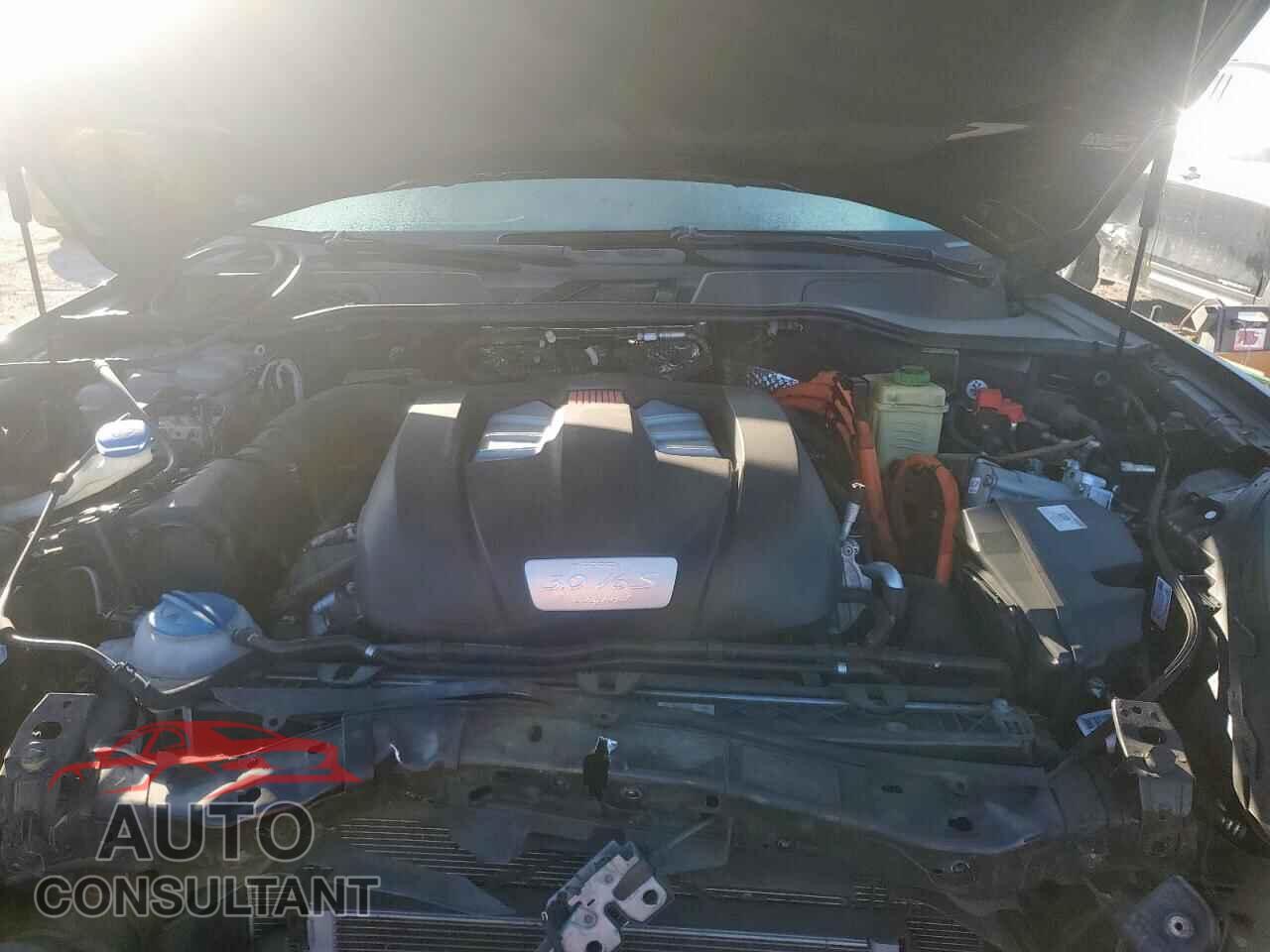 PORSCHE CAYENNE 2017 - WP1AE2A21HLA73954