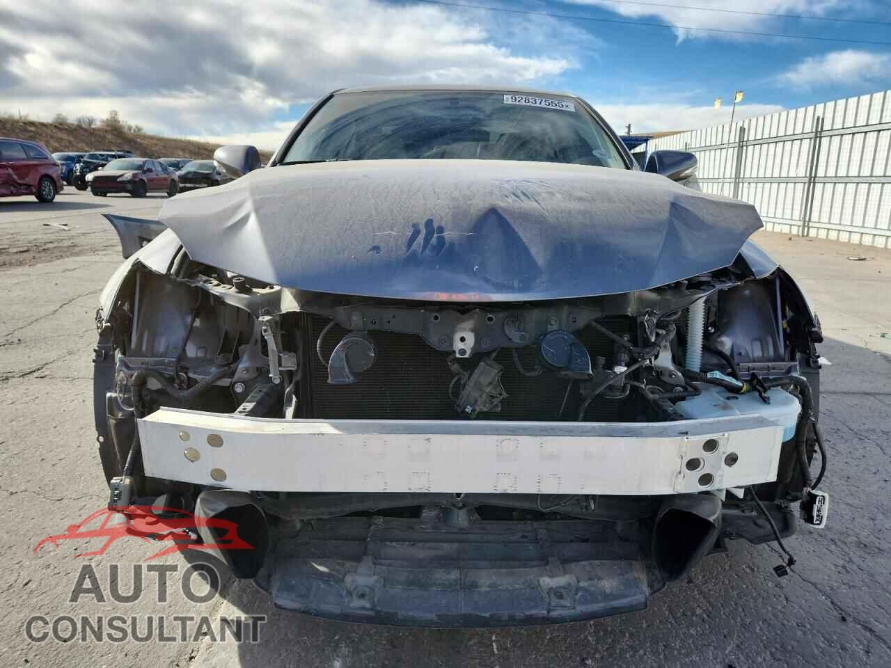 LEXUS IS 2013 - JTHCF5C2XD2036051