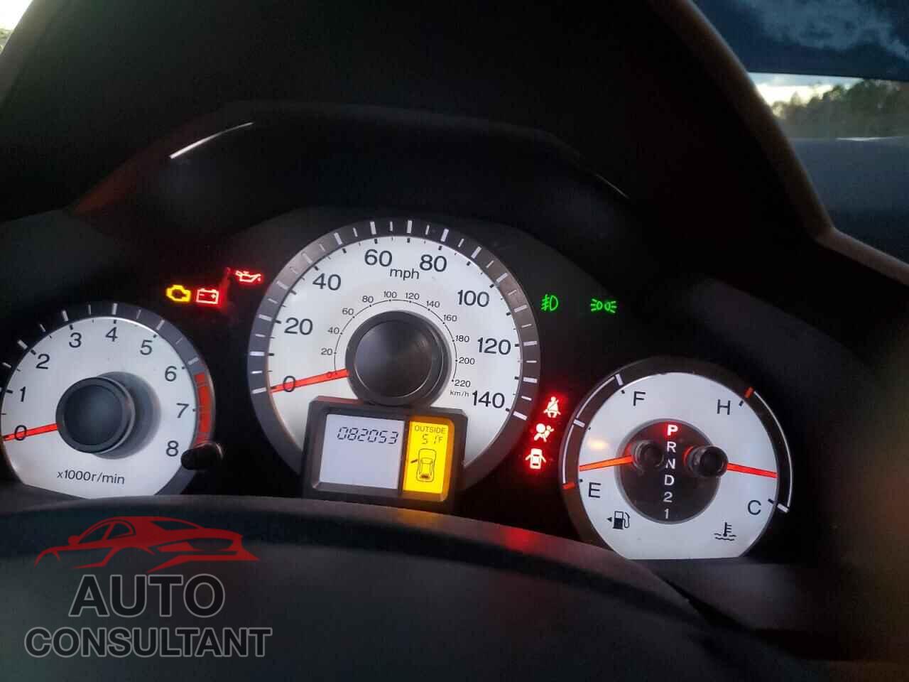 HONDA PILOT 2011 - 5FNYF4H50BB088089