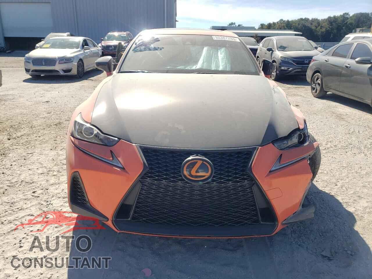 LEXUS IS 2017 - JTHBA1D20H5056895
