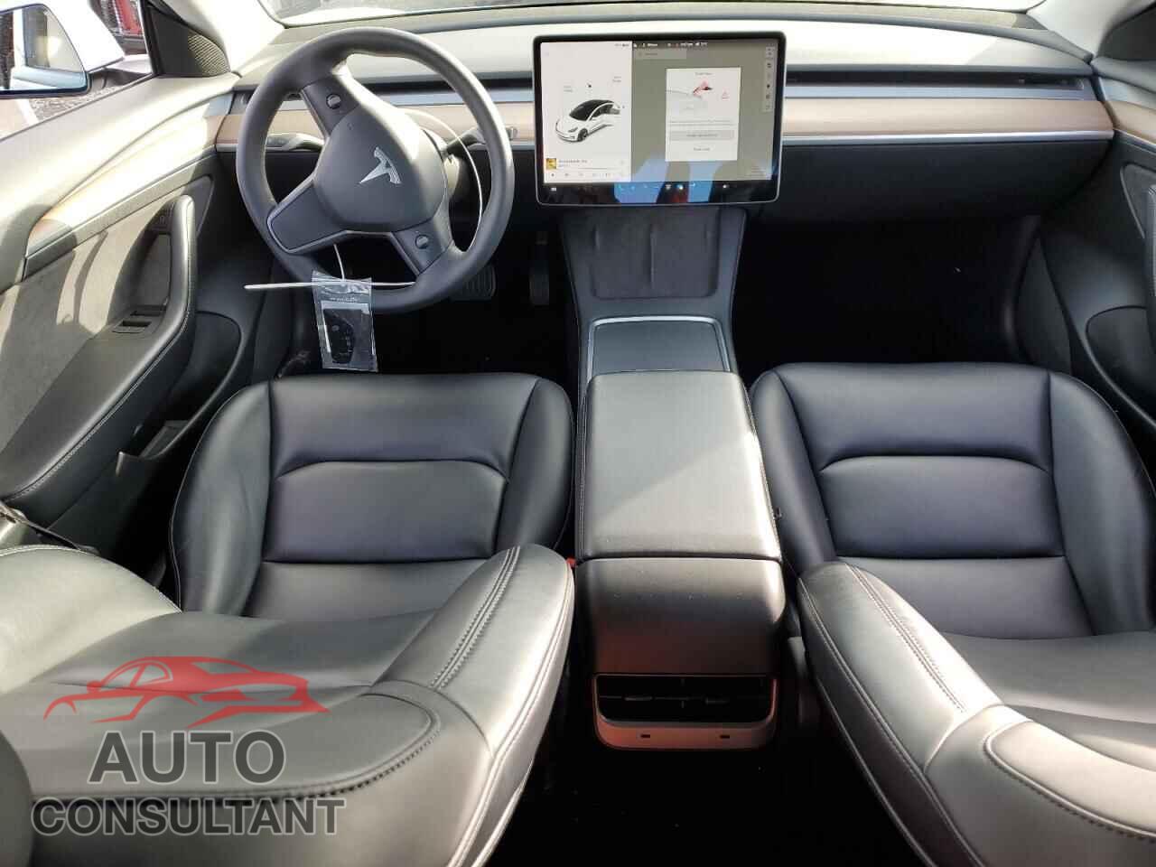 TESLA MODEL 3 2021 - 5YJ3E1EB3MF067486