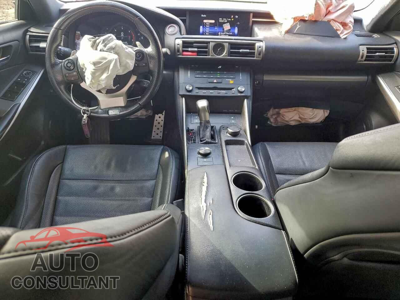 LEXUS IS 2016 - JTHBA1D24G5019184