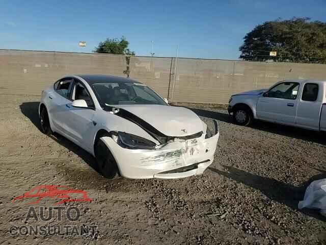 TESLA MODEL 3 2024 - 5YJ3E1EA2RF858395