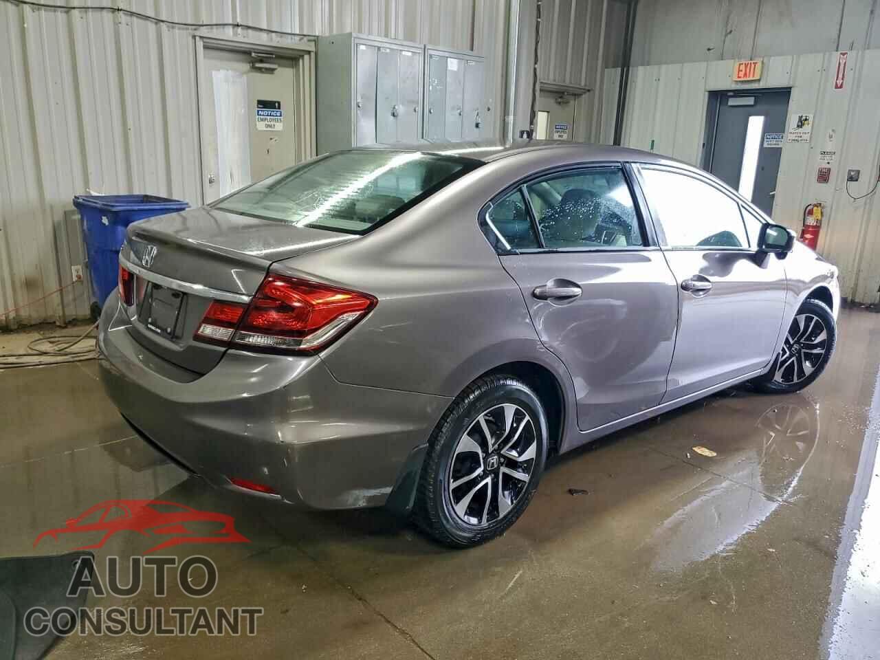 HONDA CIVIC 2015 - 19XFB2F84FE069643