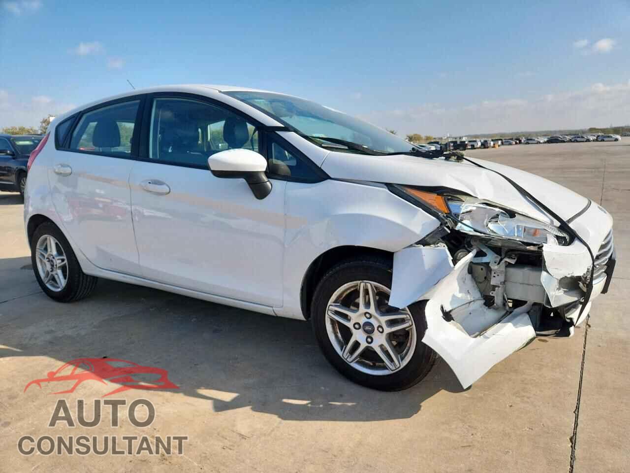 FORD FIESTA 2017 - 3FADP4EJ9HM155988